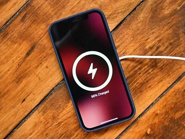江北苹果手机维修分享iPhone 12可以随便充电吗 